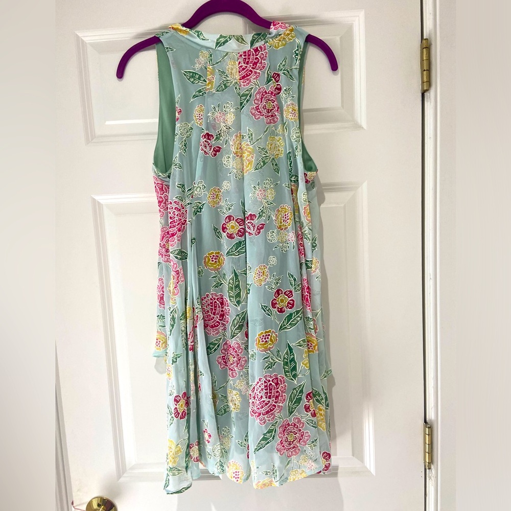 Robbie Bee dress size 4P. 100% polyester.
